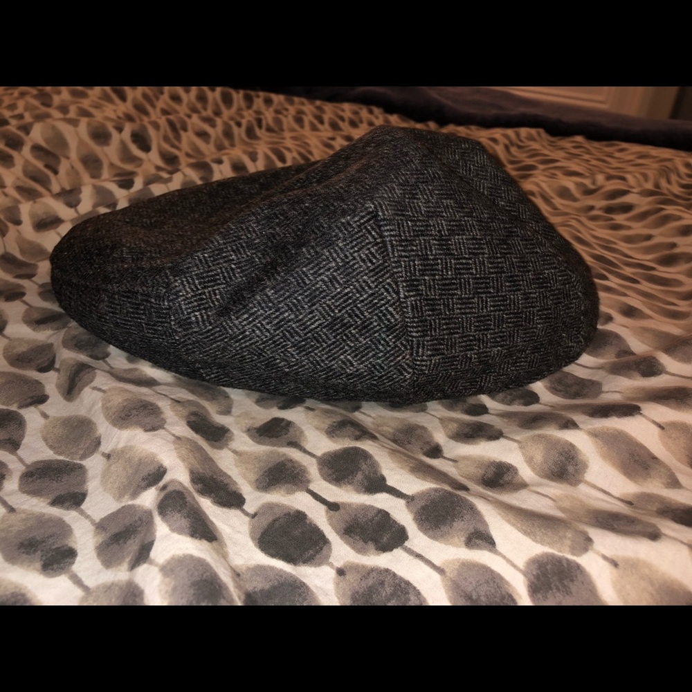 Wool driver’s cap - Picture 3 of 3